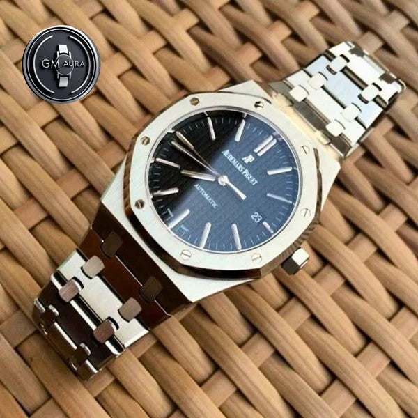 Rare Royal Quartz Watch