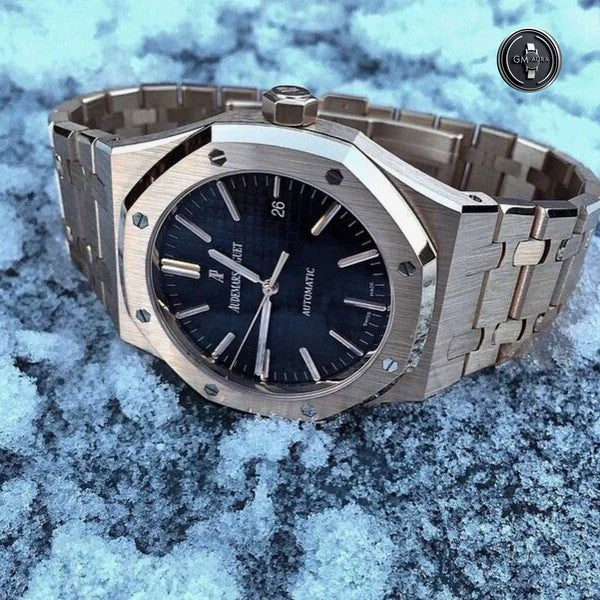 Rare Royal Quartz Watch